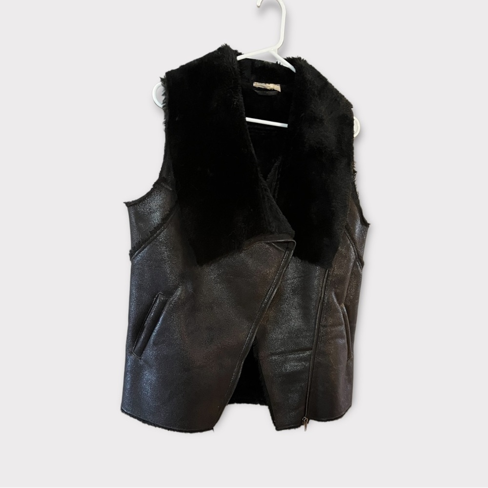 THML Black Faux Leather and Fur Vest - L